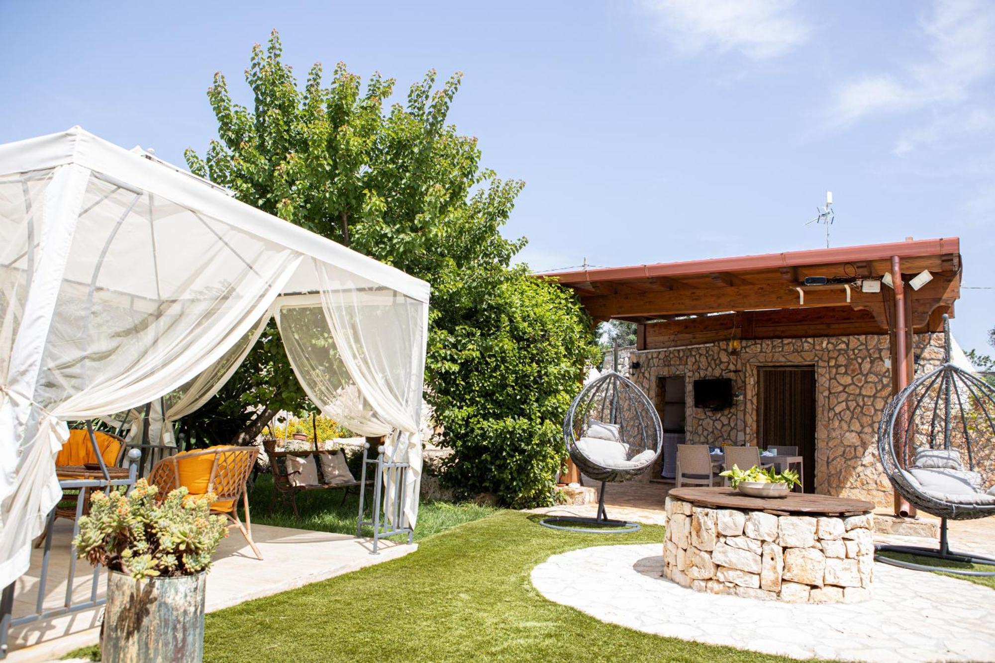 Trullo Nonna Netta Con Piscina Idromassaggio E Area Giochi Villa Ceglie Messapica Dış mekan fotoğraf