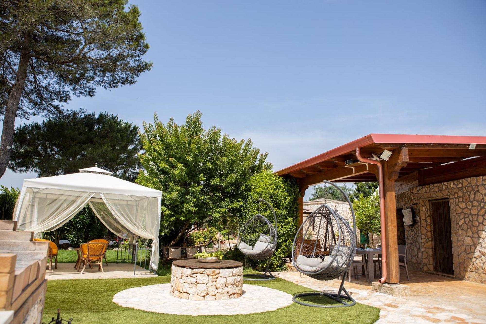 Trullo Nonna Netta Con Piscina Idromassaggio E Area Giochi Villa Ceglie Messapica Dış mekan fotoğraf