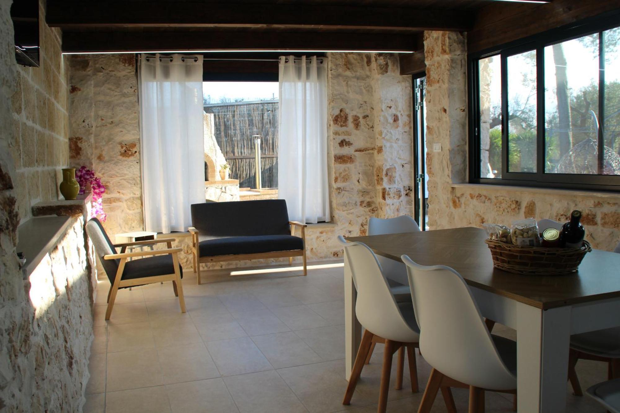 Trullo Nonna Netta Con Piscina Idromassaggio E Area Giochi Villa Ceglie Messapica Dış mekan fotoğraf