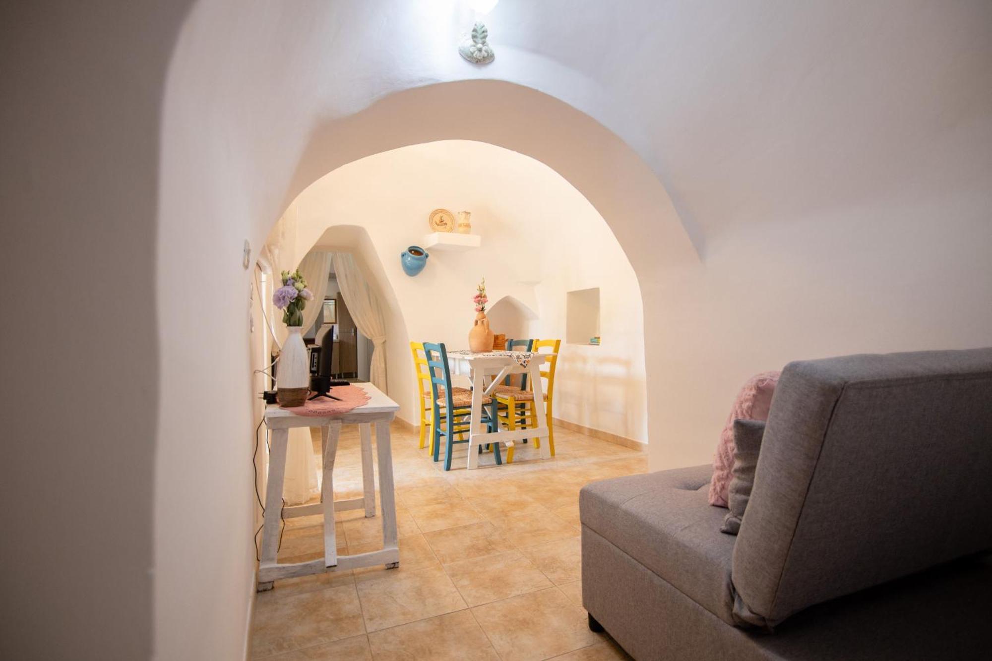 Trullo Nonna Netta Con Piscina Idromassaggio E Area Giochi Villa Ceglie Messapica Dış mekan fotoğraf