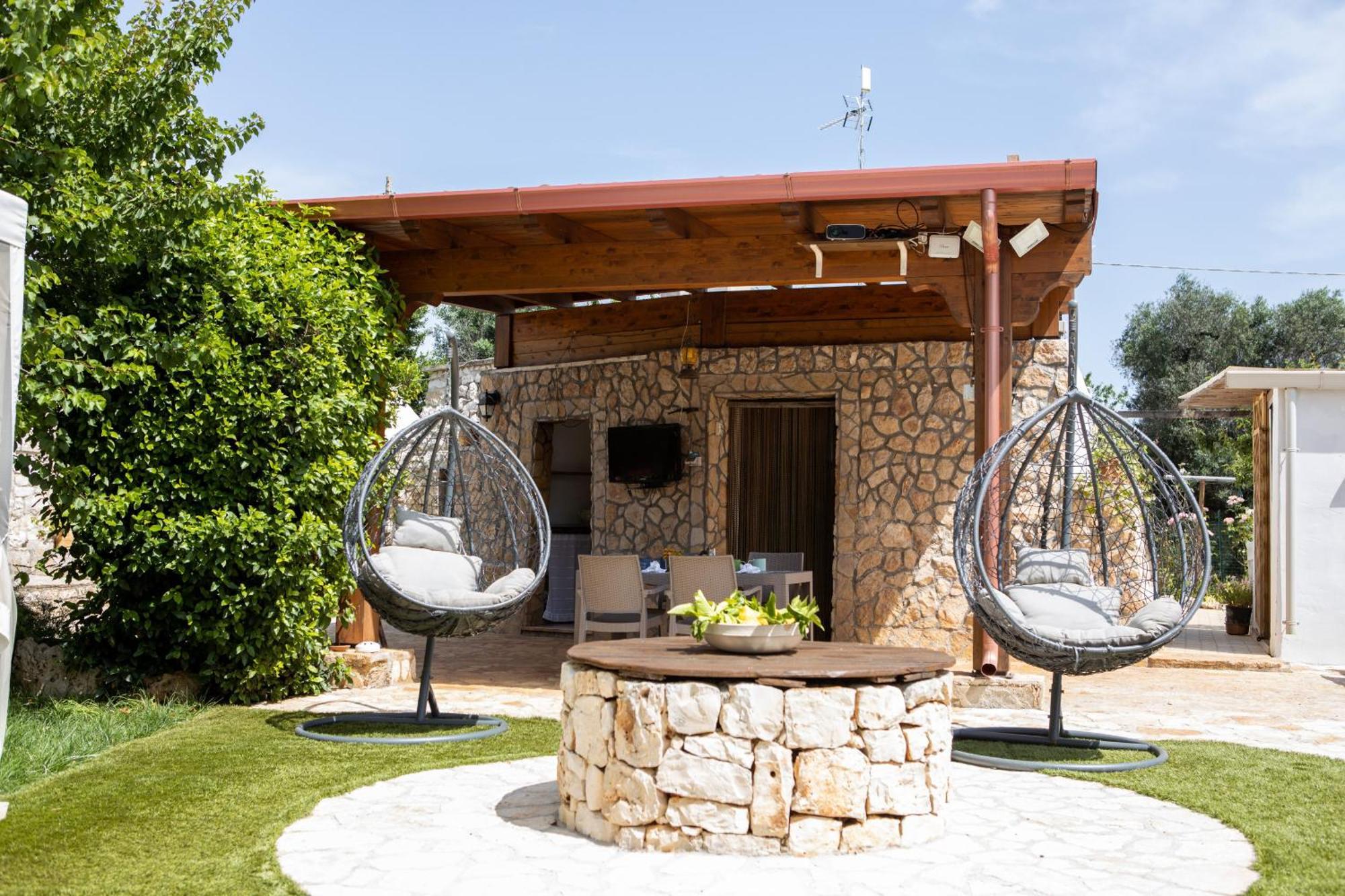 Trullo Nonna Netta Con Piscina Idromassaggio E Area Giochi Villa Ceglie Messapica Dış mekan fotoğraf