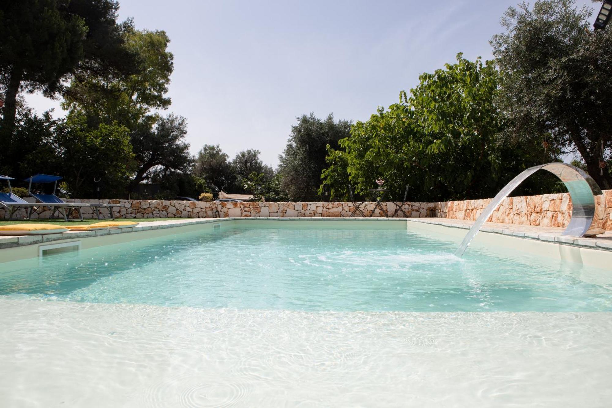 Trullo Nonna Netta Con Piscina Idromassaggio E Area Giochi Villa Ceglie Messapica Dış mekan fotoğraf