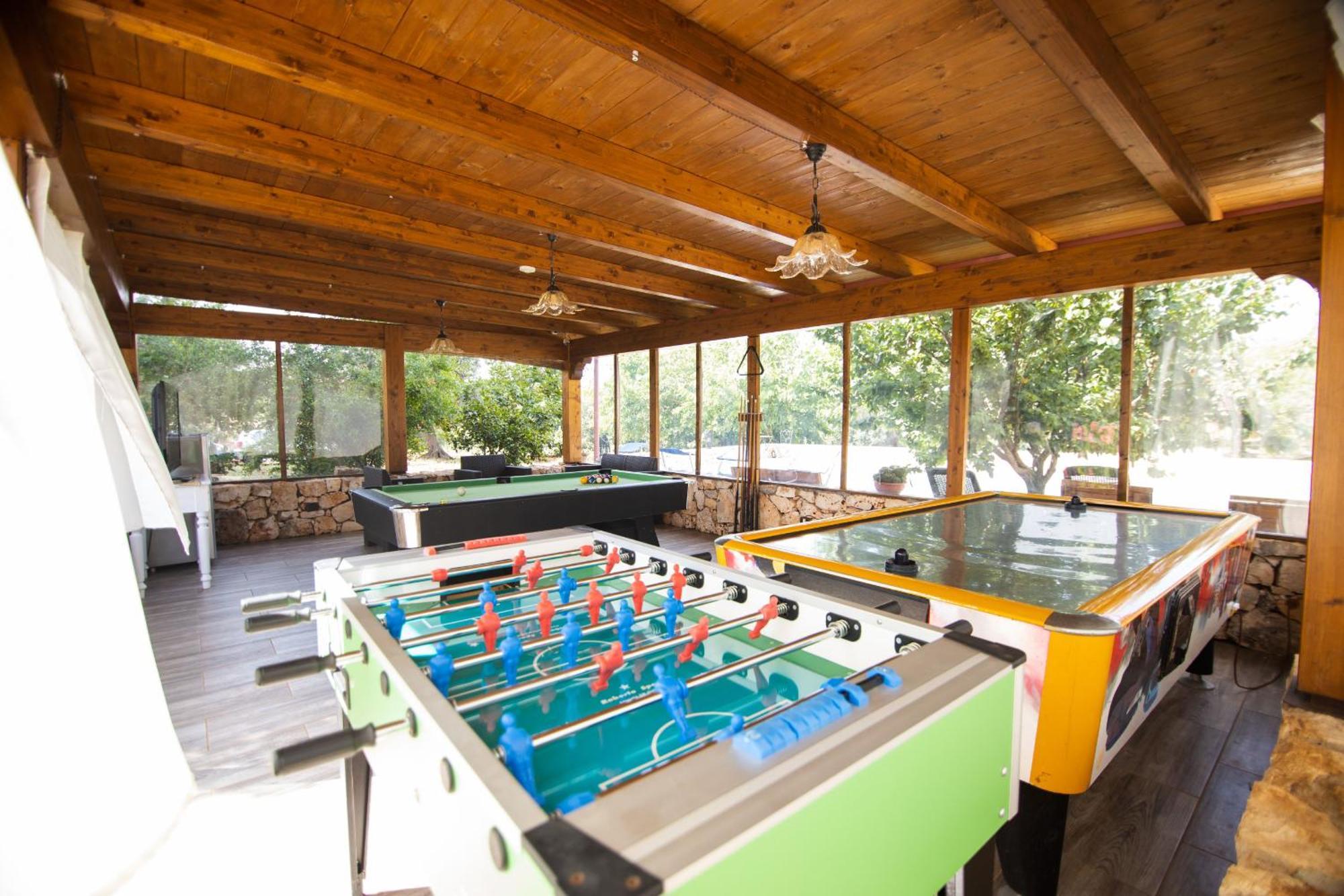 Trullo Nonna Netta Con Piscina Idromassaggio E Area Giochi Villa Ceglie Messapica Dış mekan fotoğraf