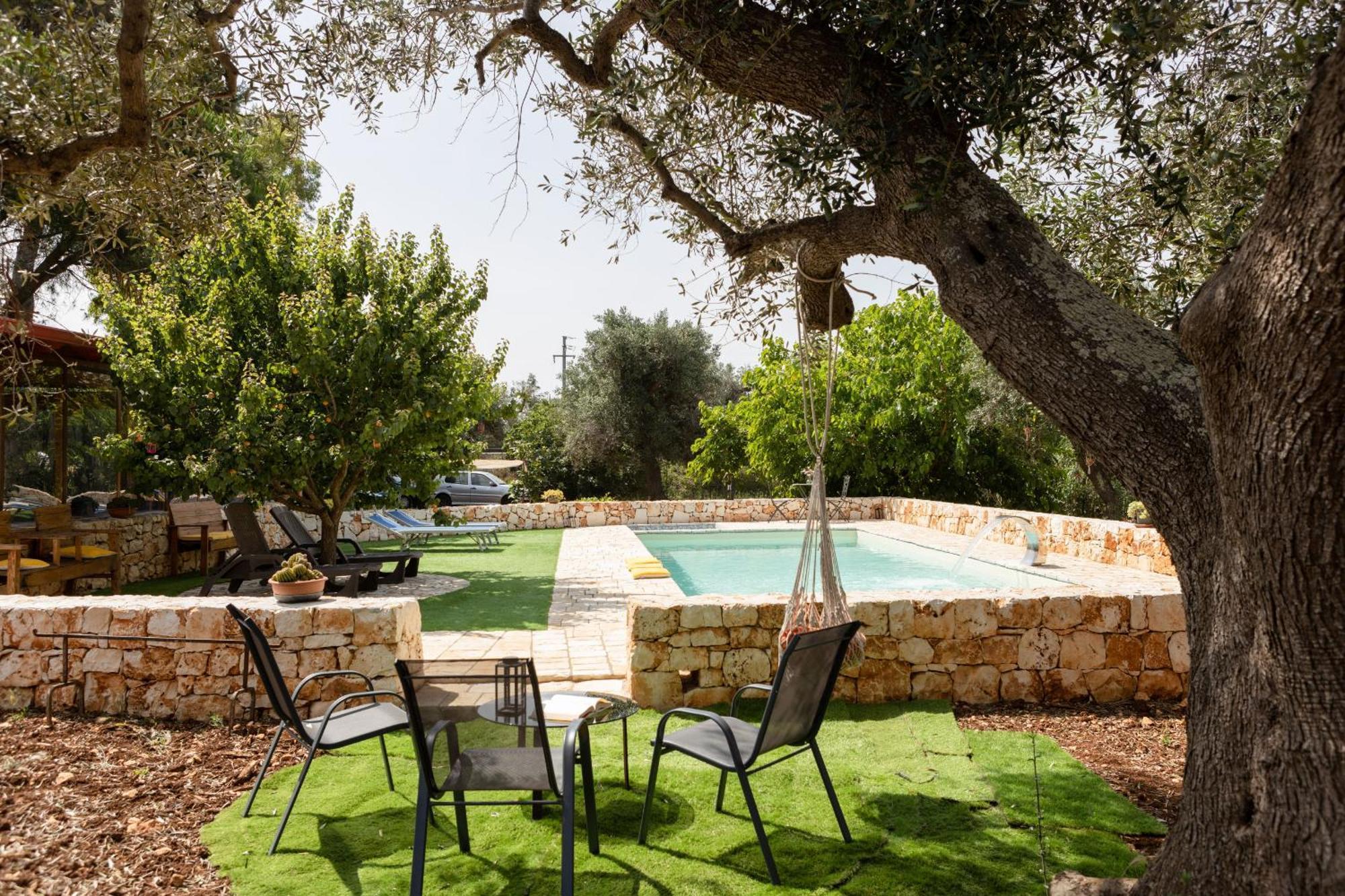 Trullo Nonna Netta Con Piscina Idromassaggio E Area Giochi Villa Ceglie Messapica Dış mekan fotoğraf
