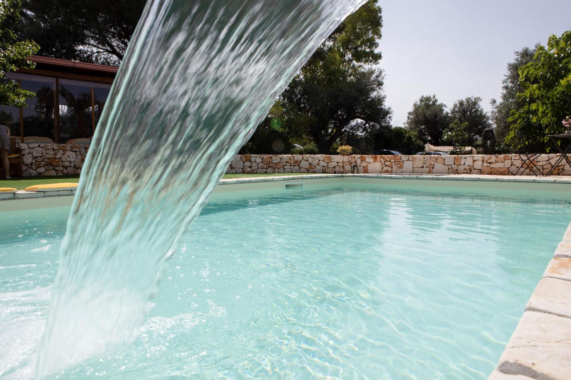 Trullo Nonna Netta Con Piscina Idromassaggio E Area Giochi Villa Ceglie Messapica Dış mekan fotoğraf